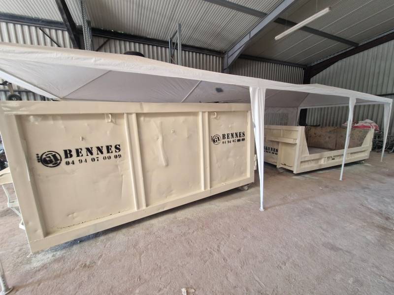 louer une benne à La Cadière pour évacuer son déchet